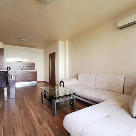 Apartment Seaview One Bedroom Flat *
