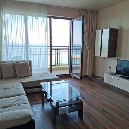 Διαμέρισμα Seaview One Bedroom Flat Βάρνα